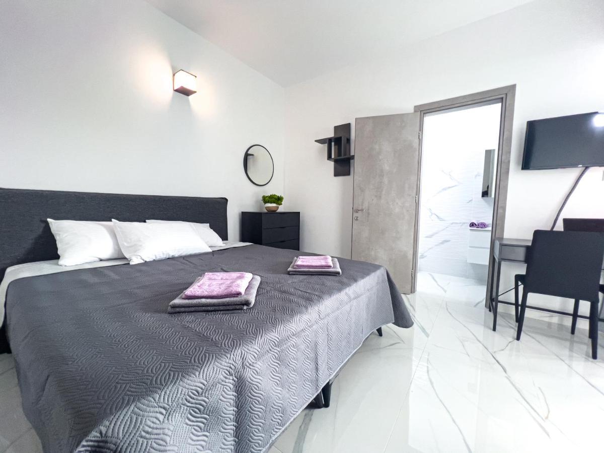Giorgis Luxury Apartments Ajia Napa Zewnętrze zdjęcie