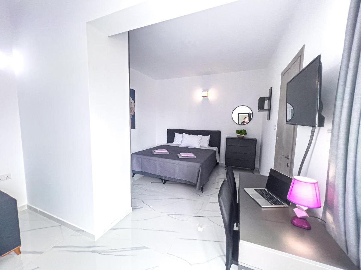 Giorgis Luxury Apartments Ajia Napa Zewnętrze zdjęcie